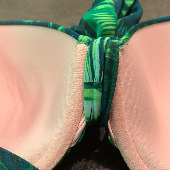 Shade and Shore bikini criss-cross back tie top - Picture 6 of 9